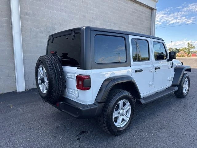 2021 Jeep JL Wrangler - Image 10 of 27