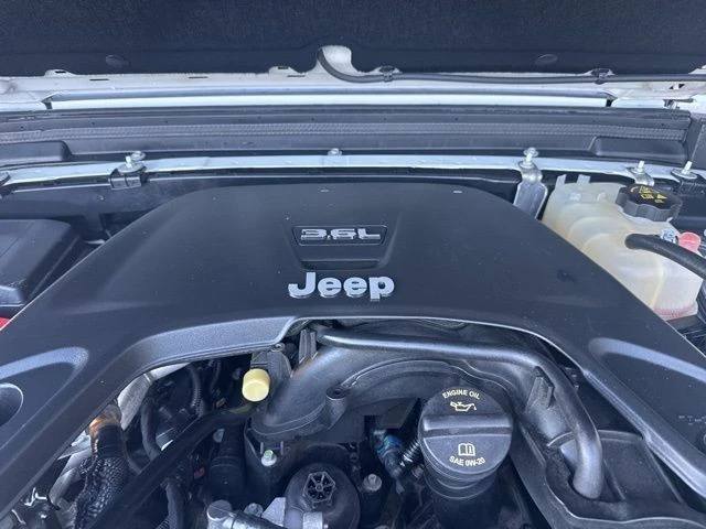 2021 Jeep JL Wrangler - Image 26 of 27