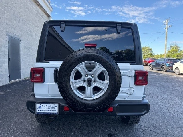2021 Jeep JL Wrangler - Image 4 of 12