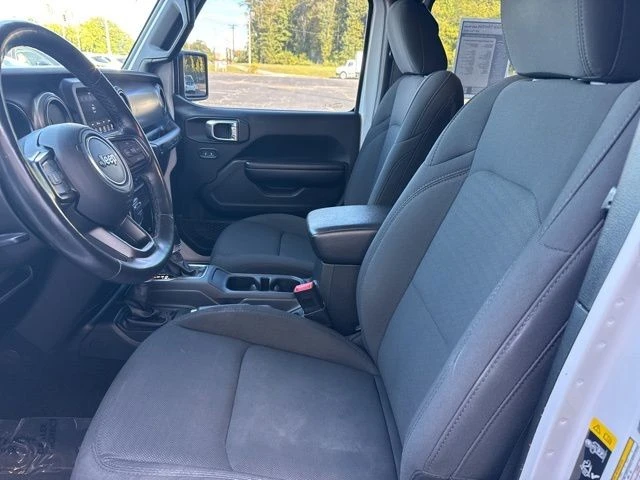 2021 Jeep JL Wrangler - Image 17 of 27