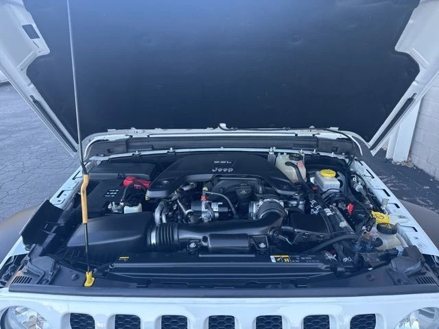 2021 Jeep JL Wrangler - Image 25 of 27
