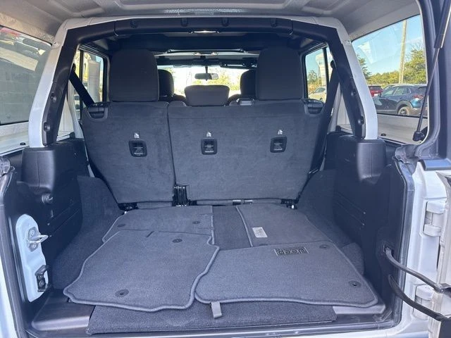 2021 Jeep JL Wrangler - Image 13 of 21