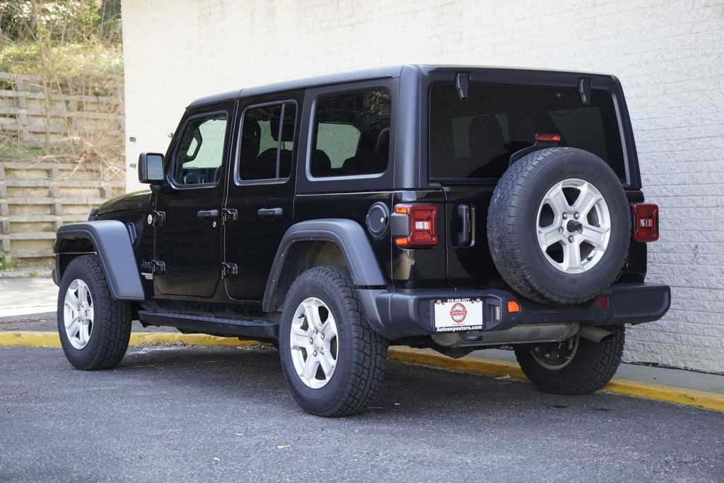 2021 Jeep JL Wrangler - Image 4 of 12