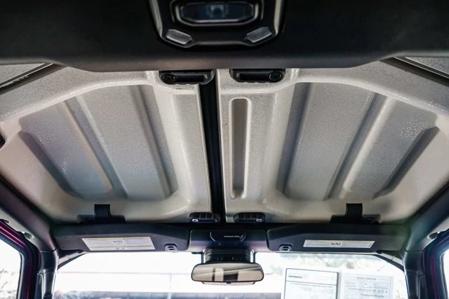 2021 Jeep JL Wrangler - Image 16 of 21