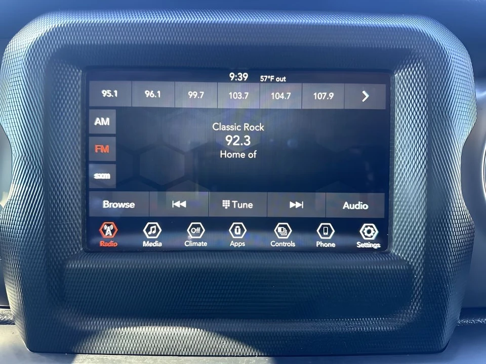 2021 Jeep JL Wrangler - Image 16 of 21