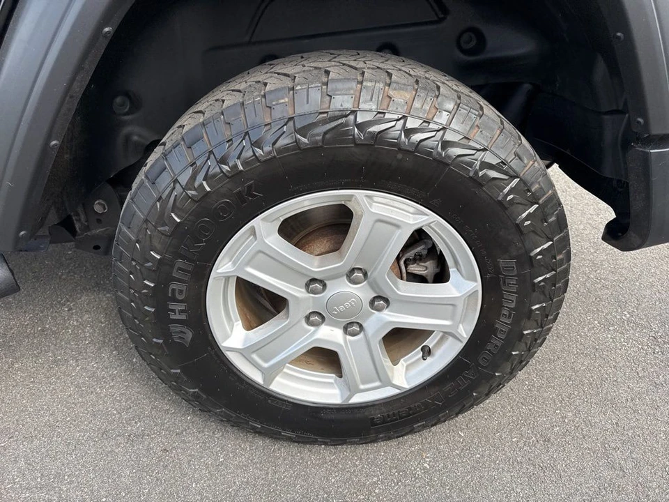 2021 Jeep JL Wrangler - Image 27 of 31