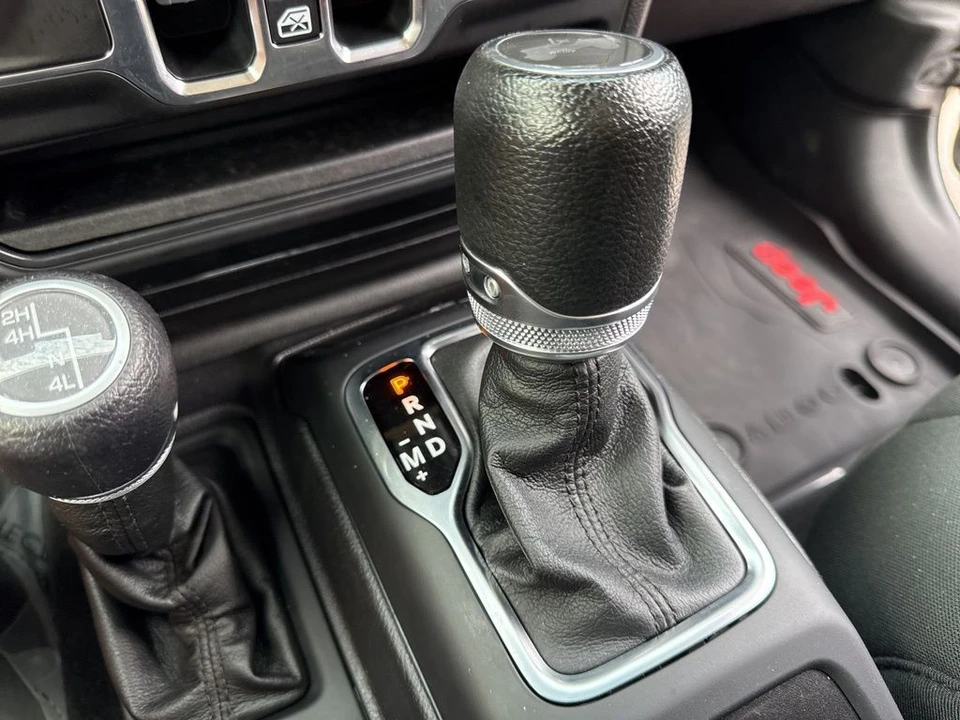2021 Jeep JL Wrangler - Image 15 of 31