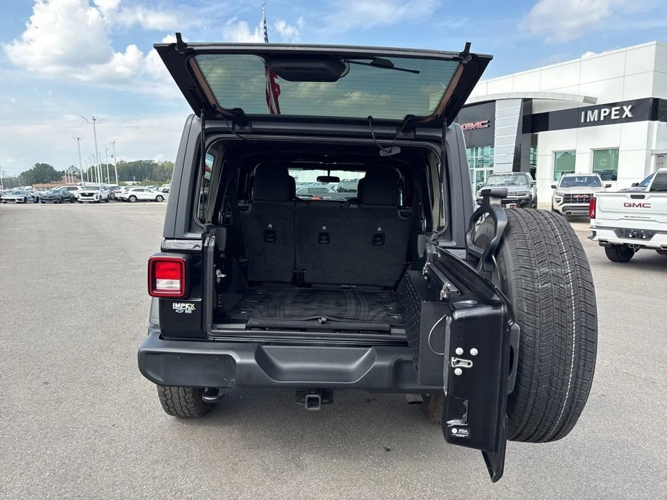 2021 Jeep JL Wrangler - Image 25 of 31