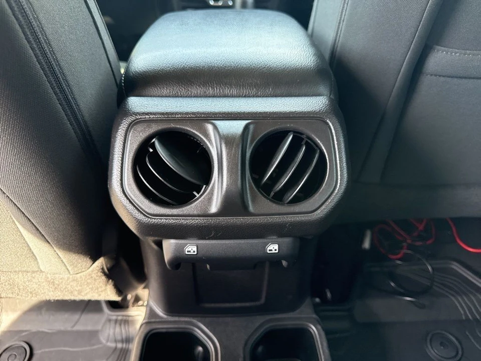 2021 Jeep JL Wrangler - Image 11 of 21