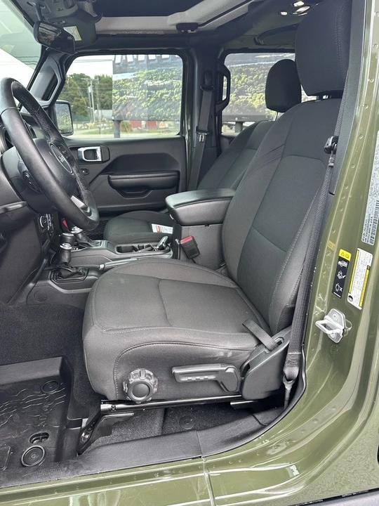 2021 Jeep JL Wrangler - Image 12 of 12