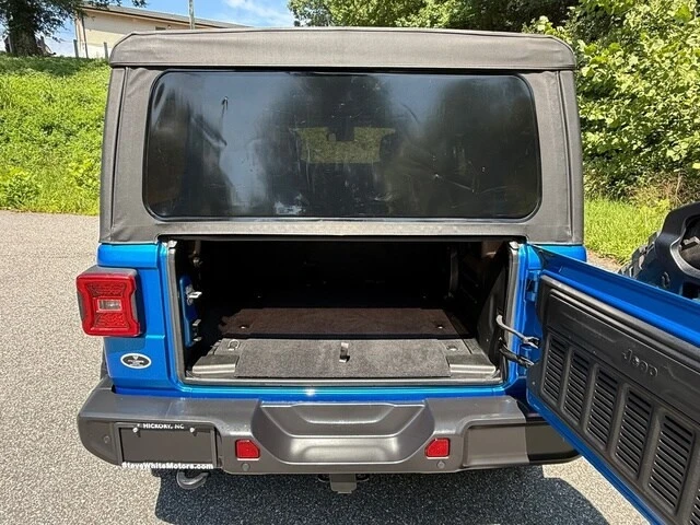 2021 Jeep JL Wrangler - Image 14 of 29