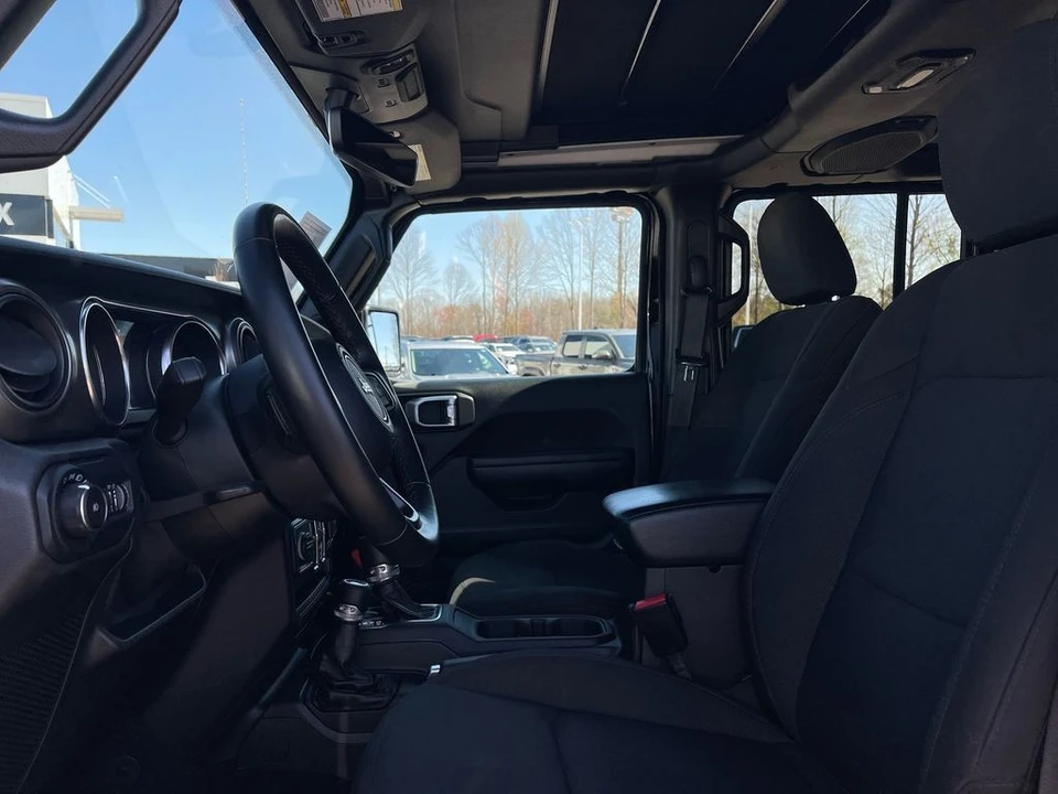 2021 Jeep JL Wrangler - Image 9 of 12