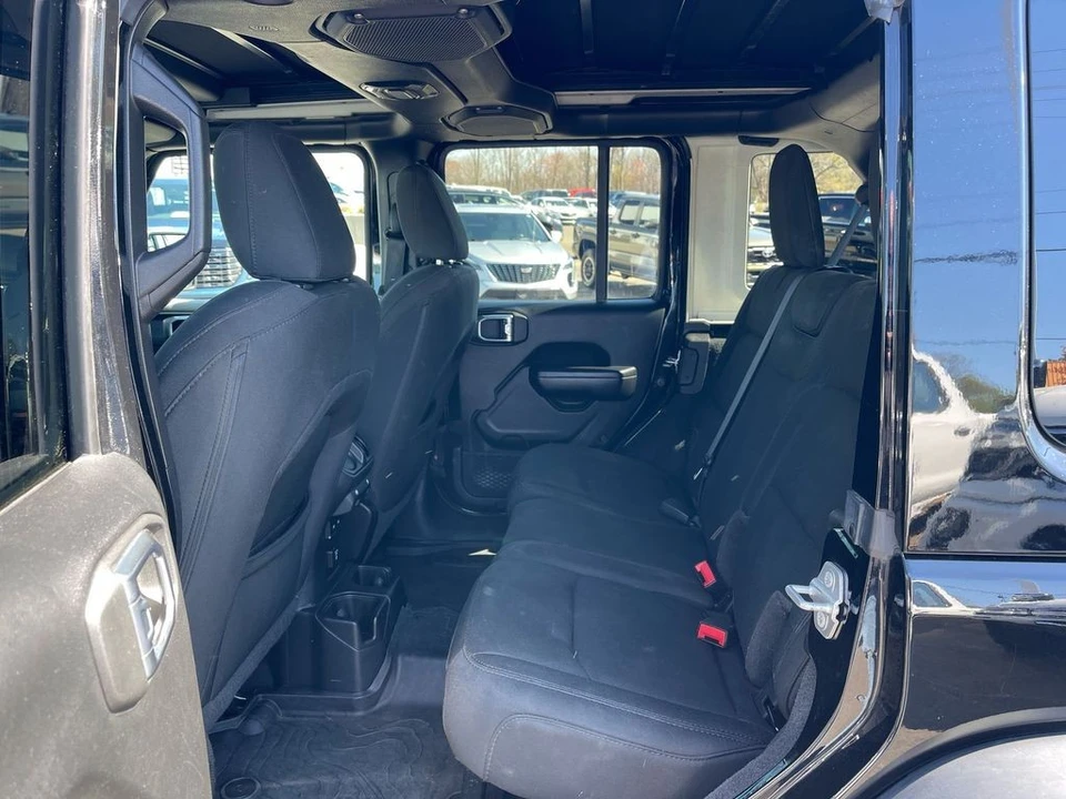 2021 Jeep JL Wrangler - Image 10 of 12