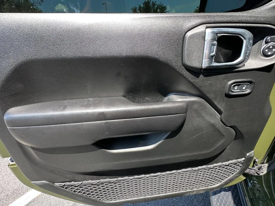2021 Jeep JL Wrangler - Image 7 of 21