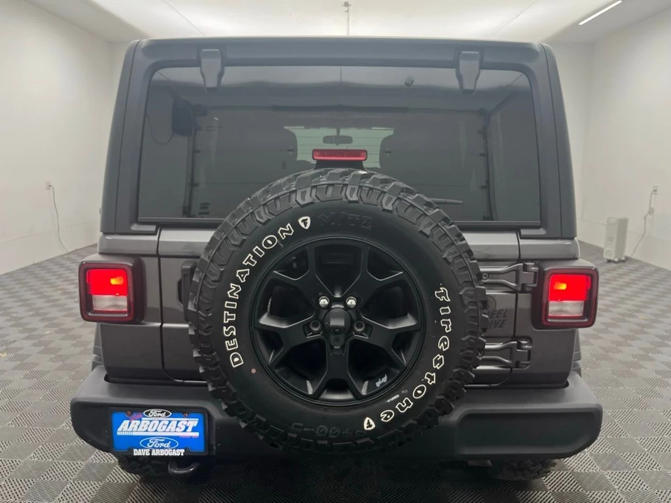 2021 Jeep JL Wrangler - Image 8 of 12