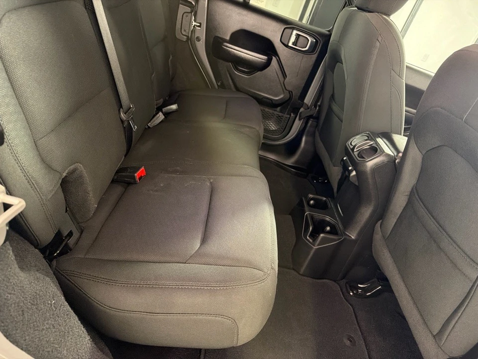 2021 Jeep JL Wrangler - Image 22 of 27