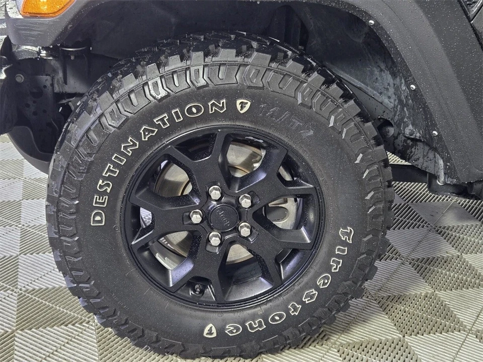 2021 Jeep JL Wrangler - Image 5 of 12