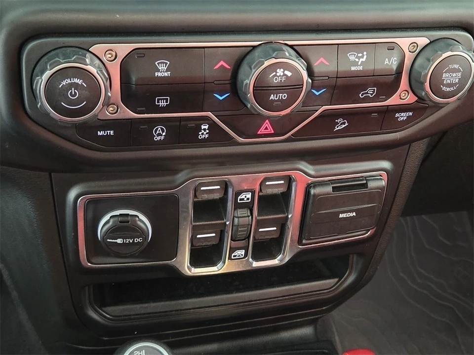 2021 Jeep JL Wrangler - Image 20 of 21