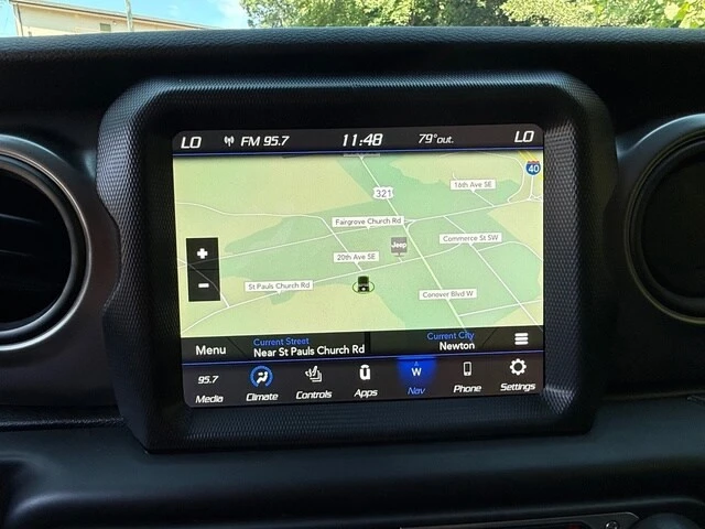 2021 Jeep JL Wrangler - Image 22 of 29