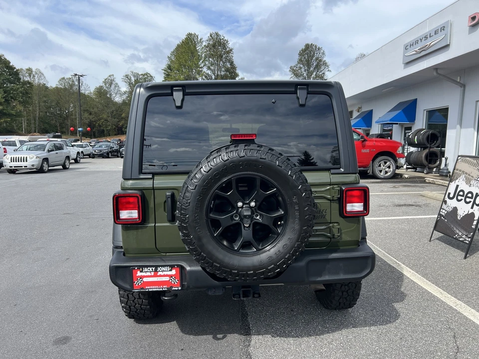 2021 Jeep JL Wrangler - Image 2 of 12