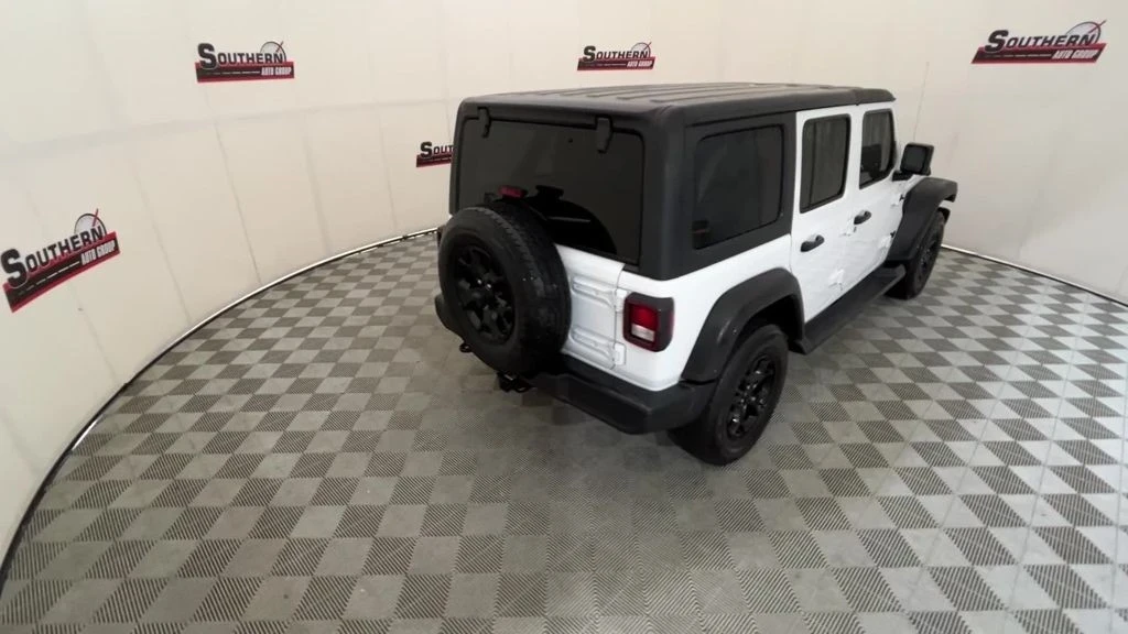 2021 Jeep JL Wrangler - Image 9 of 12