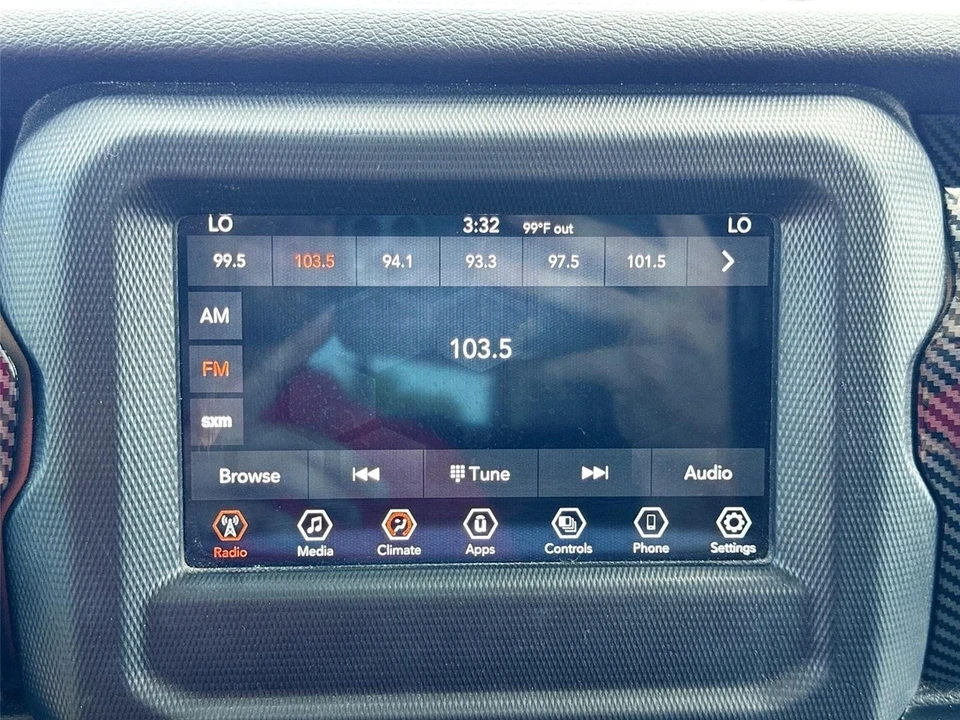 2021 Jeep JL Wrangler - Image 15 of 21