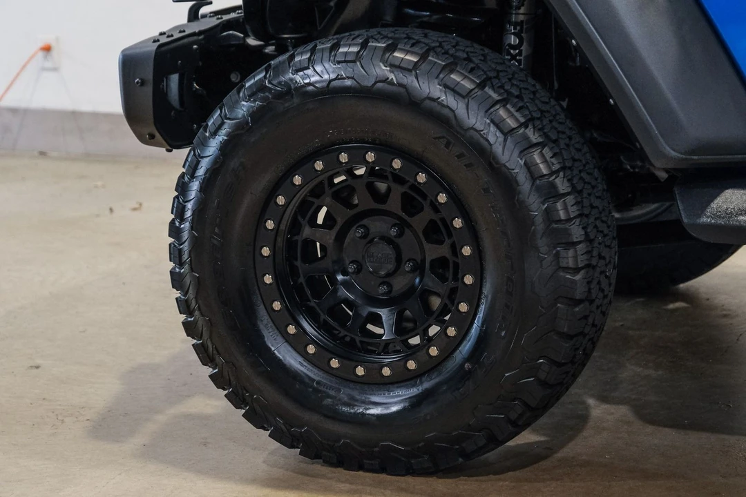 2021 Jeep JL Wrangler - Image 9 of 12
