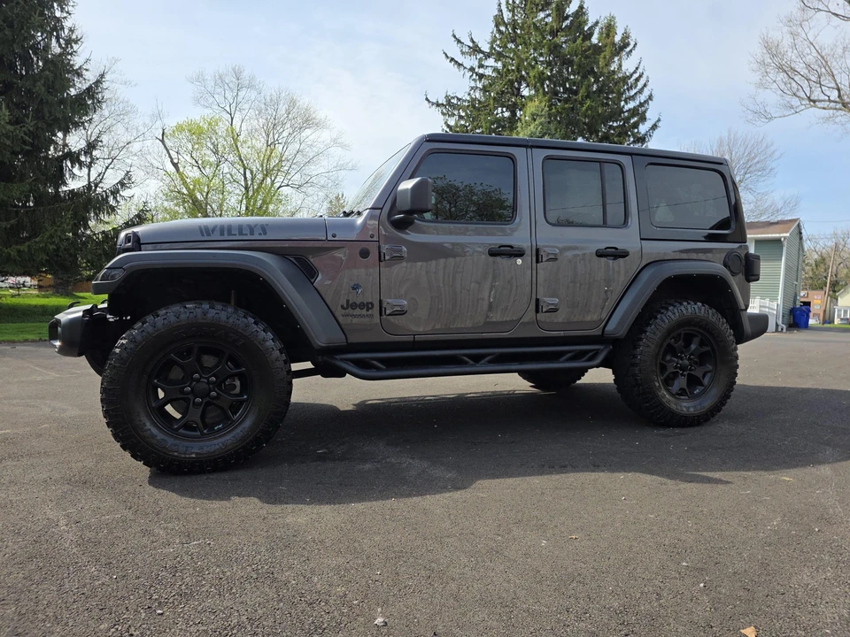 2021 Jeep JL Wrangler - Image 9 of 31