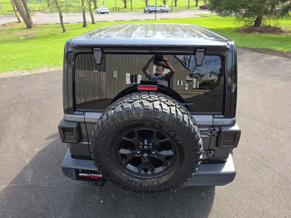 2021 Jeep JL Wrangler - Image 19 of 31