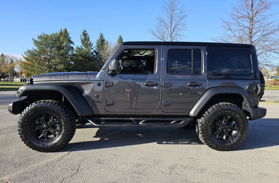 2021 Jeep JL Wrangler - Image 16 of 31