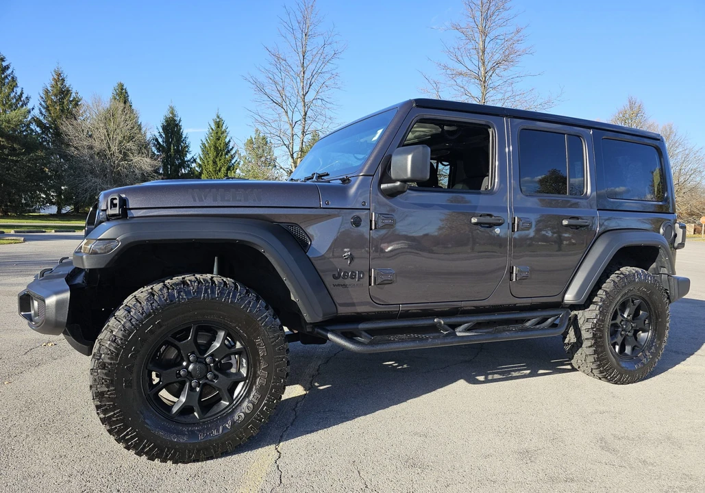 2021 Jeep JL Wrangler - Image 18 of 31