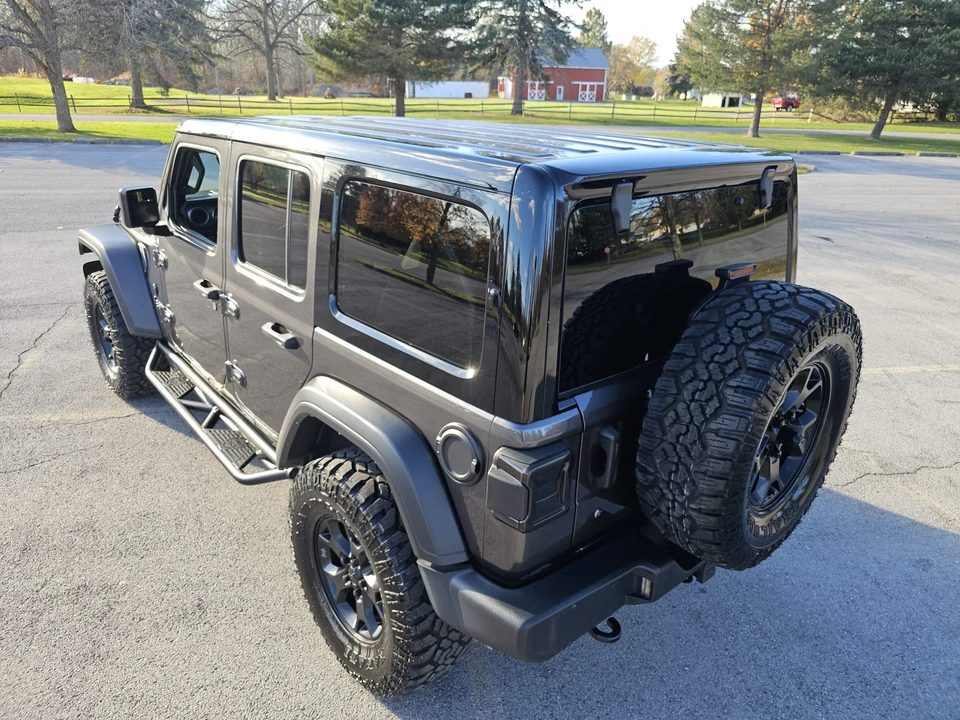 2021 Jeep JL Wrangler - Image 15 of 31