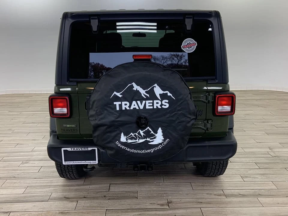 2021 Jeep JL Wrangler - Image 5 of 5
