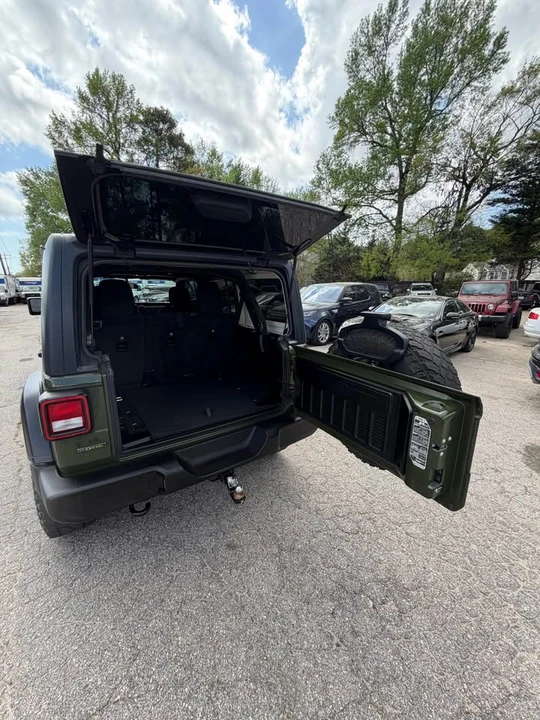 2021 Jeep JL Wrangler - Image 8 of 19