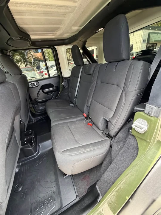 2021 Jeep JL Wrangler - Image 18 of 19