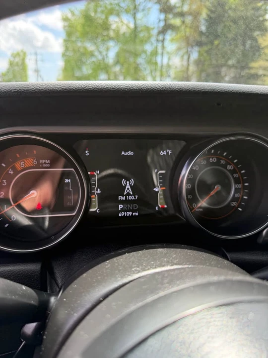 2021 Jeep JL Wrangler - Image 10 of 19
