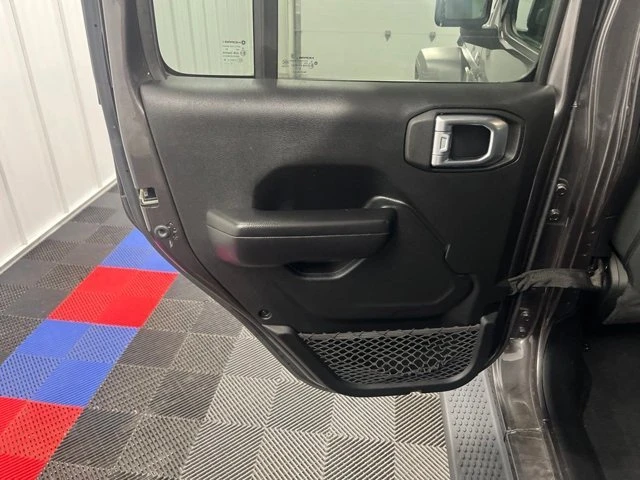 2021 Jeep JL Wrangler - Image 13 of 20