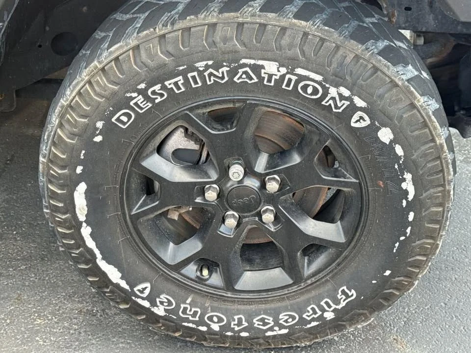 2021 Jeep JL Wrangler - Image 9 of 12