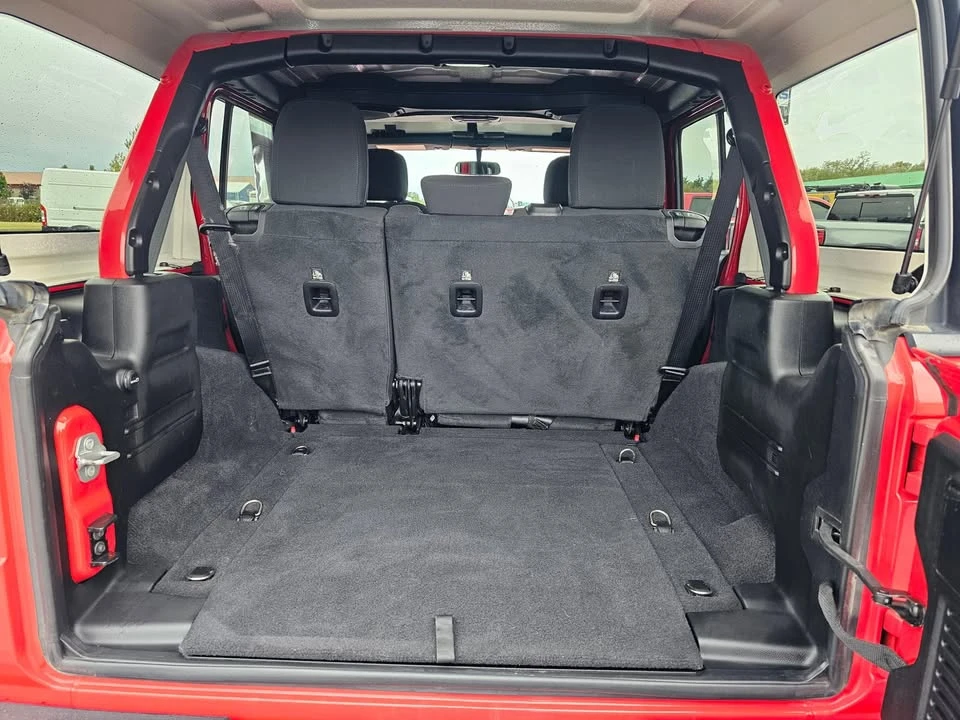 2021 Jeep JL Wrangler - Image 15 of 20