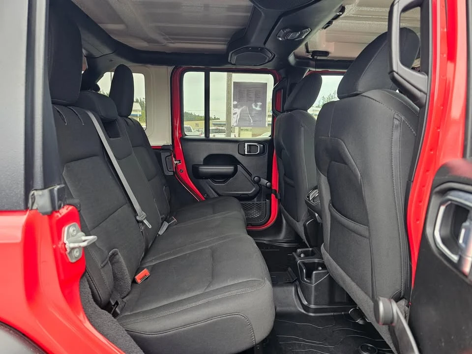 2021 Jeep JL Wrangler - Image 12 of 20