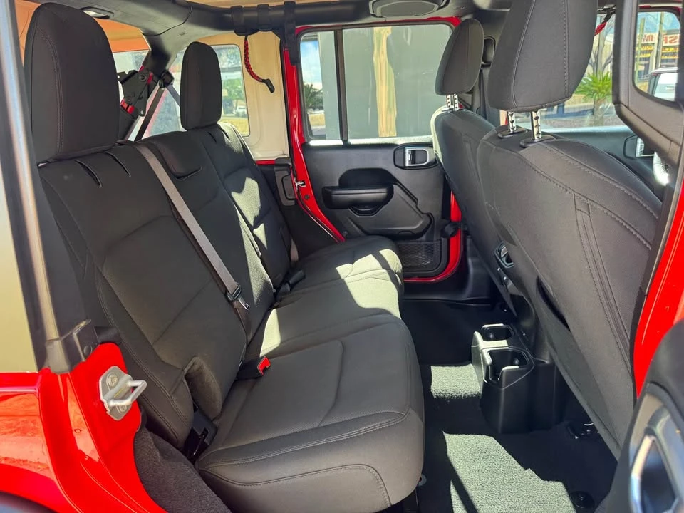 2021 Jeep JL Wrangler - Image 20 of 20