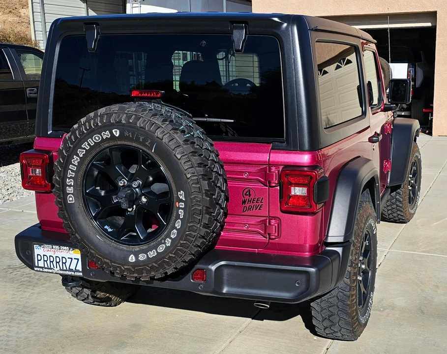 2021 Jeep JL Wrangler - Image 9 of 31