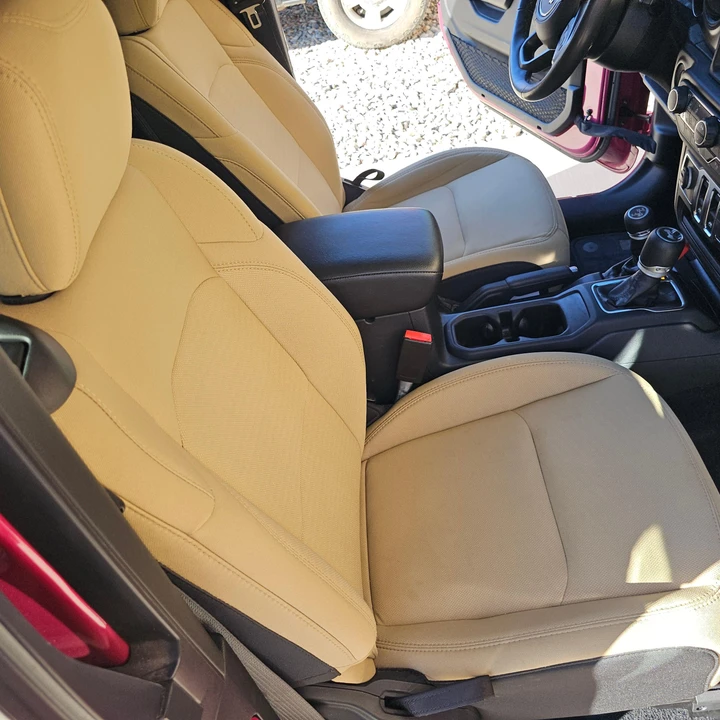 2021 Jeep JL Wrangler - Image 26 of 31