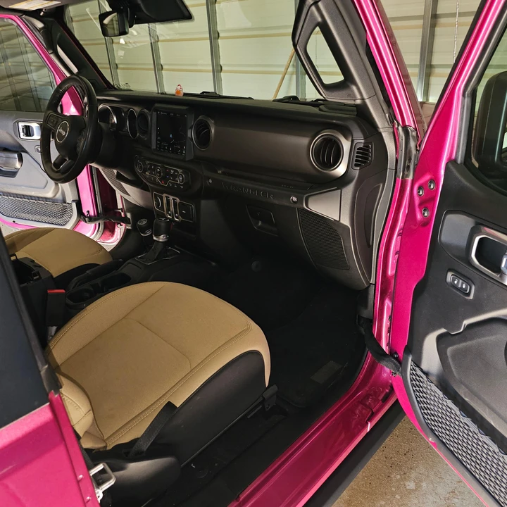 2021 Jeep JL Wrangler - Image 30 of 31