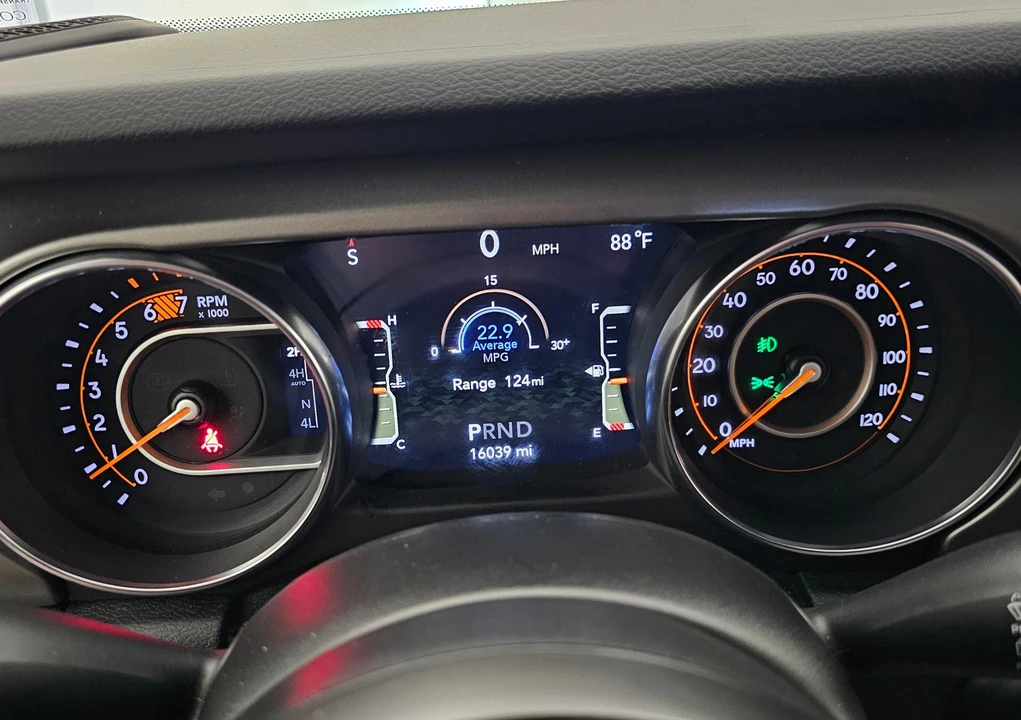 2021 Jeep JL Wrangler - Image 29 of 31