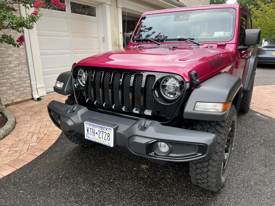 2021 Jeep JL Wrangler - Image 9 of 31