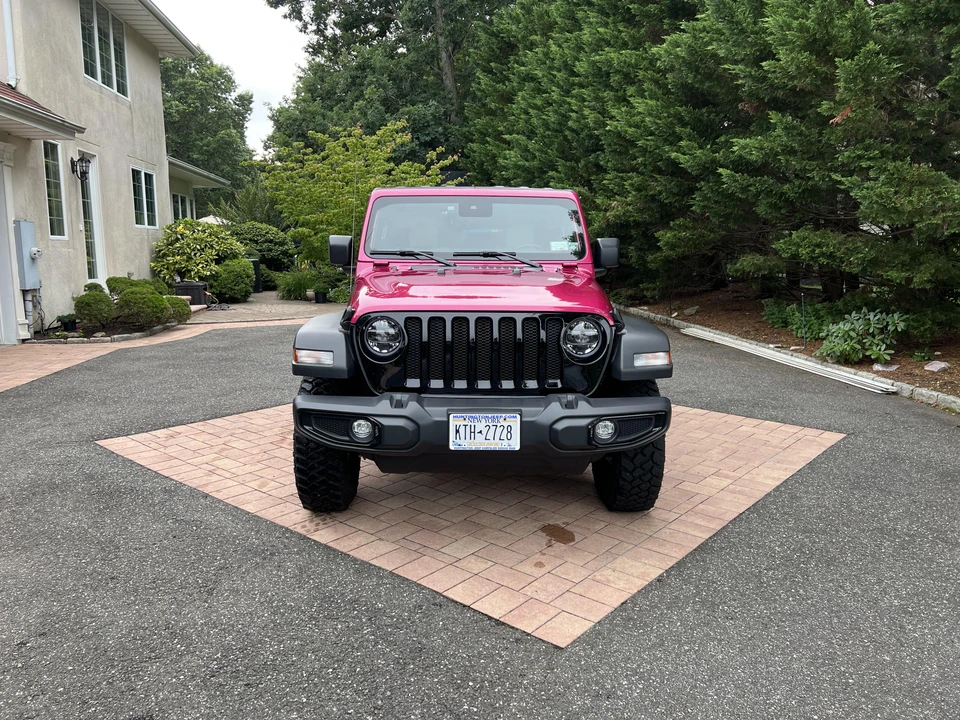 2021 Jeep JL Wrangler - Image 6 of 31