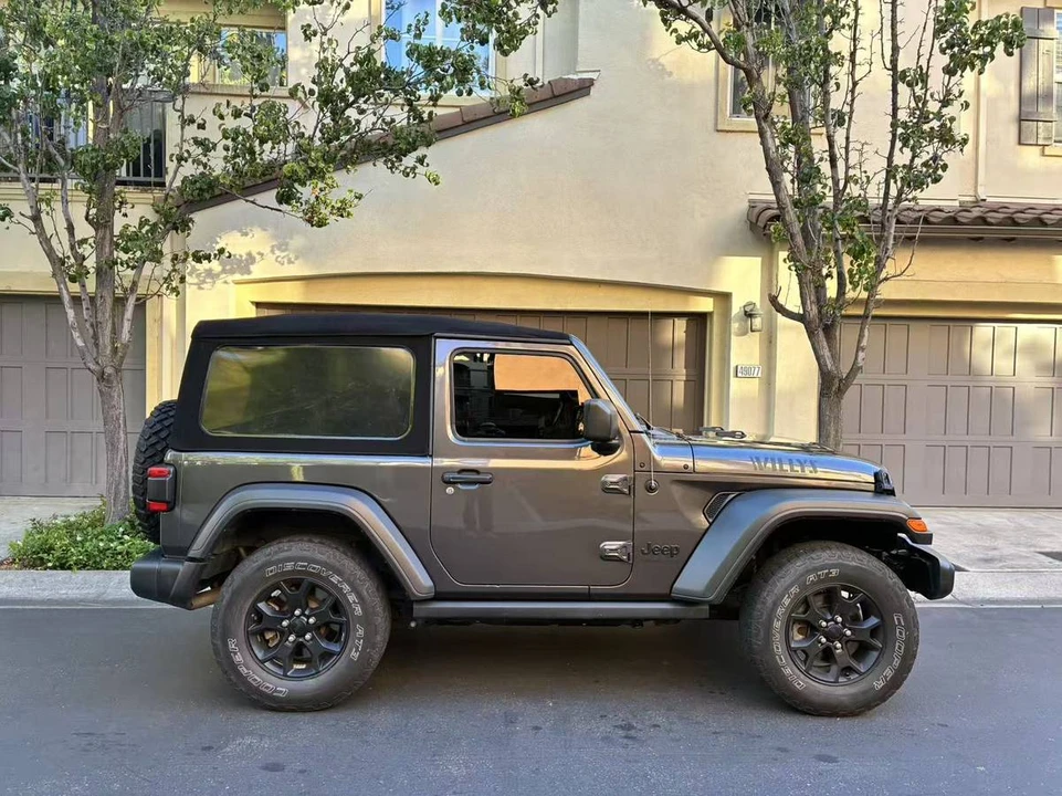 2021 Jeep JL Wrangler - Image 3 of 10