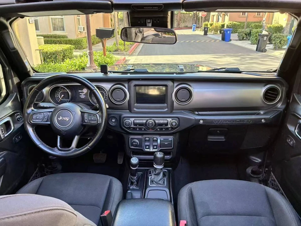 2021 Jeep JL Wrangler - Image 7 of 10