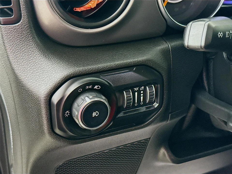 2021 Jeep JL Wrangler - Image 10 of 21